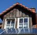 Solardach installieren: Aus Sonnenlicht wird sauberer Strom